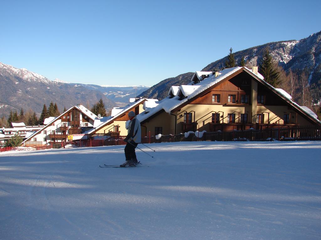 Nevesole Folgarida Resort Aparthotel Buitenkant foto